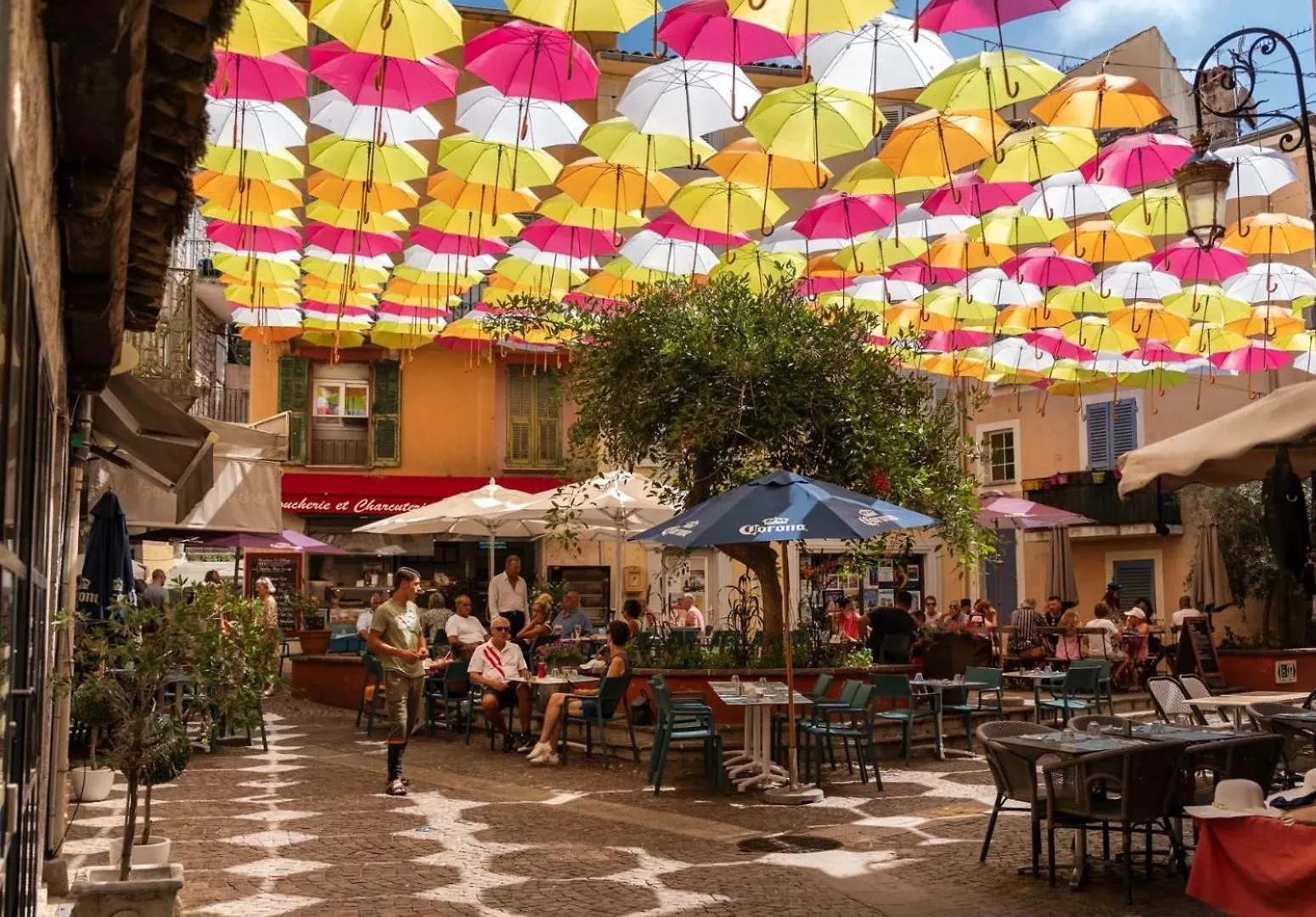 Apartment Charmant Studio Climatise Avec Parking, Terrasse Et Piscine Villeneuve-Loubet